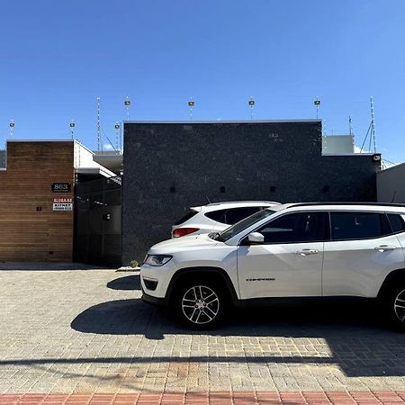 3-Studio Prox Uel E Catuai C/Ar Londrina Esterno foto