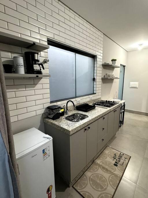 3-Studio Prox Uel E Catuai C/Ar Londrina Esterno foto